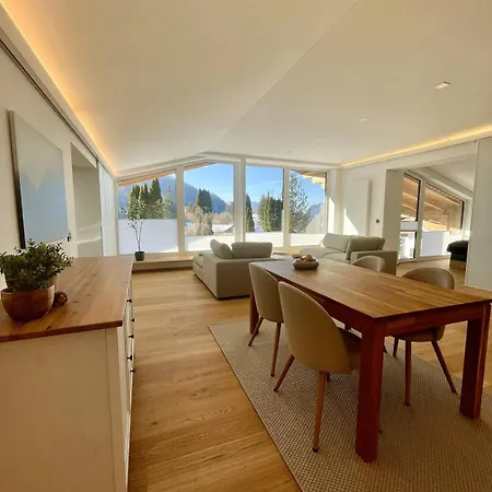 アパート Modern Loft For 6 With Mountain Views In *